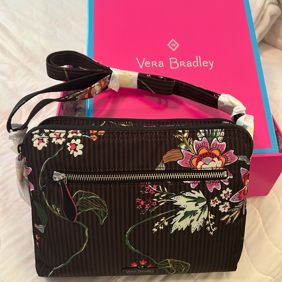 Vera Bradley Midtown Crossbody in AiryFloral print - Picture 3 of 3